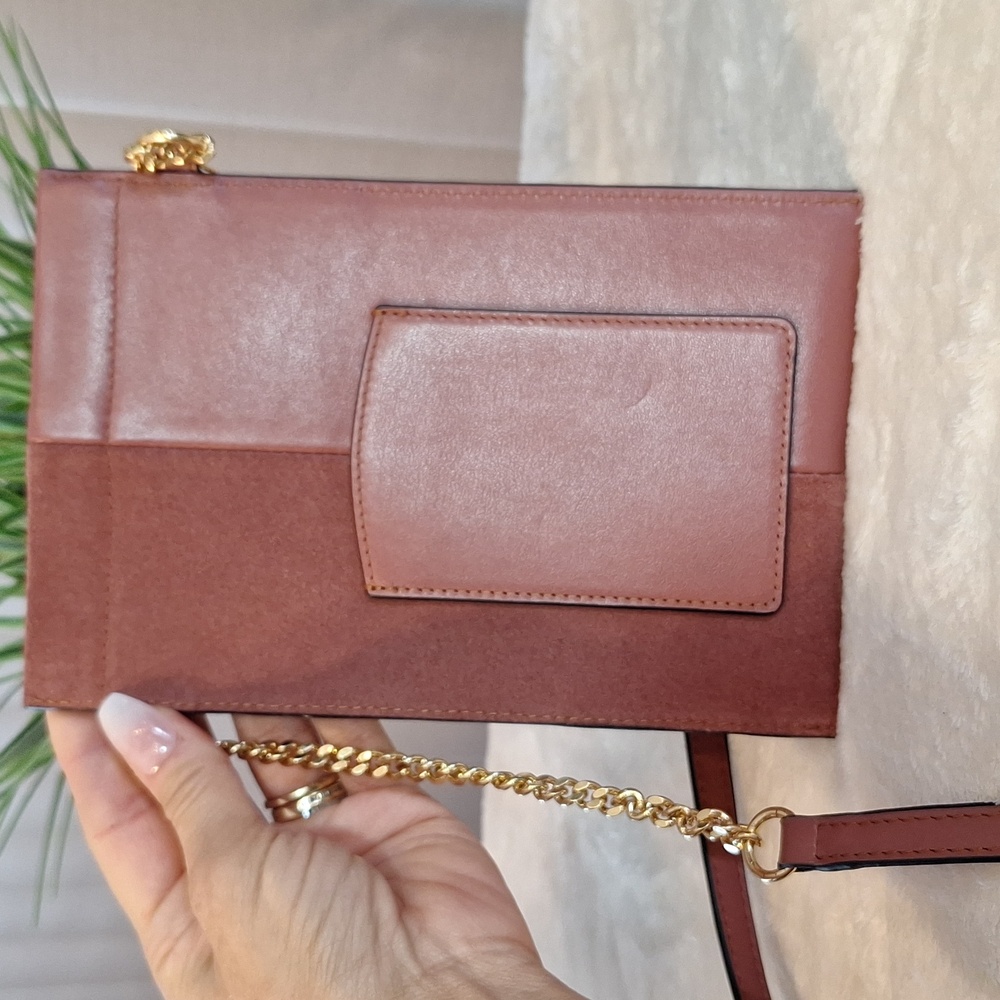 New See By Chloe Leather Crossbody Pouch - Picture 6 of 11